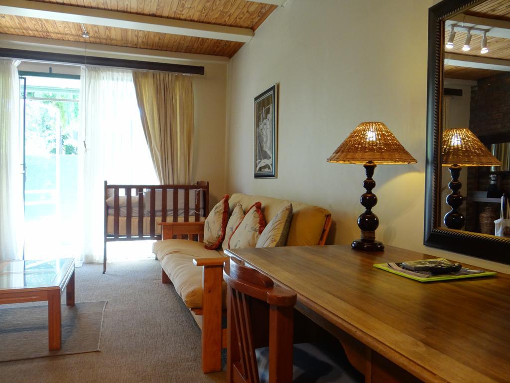 Agterplaas Guesthouse Pty Ltd Johannesburg Bagian luar foto